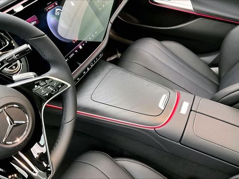 New 2026 Mercedes-Benz E 450 4MATIC image 8