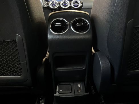 Used 2025 Mercedes-Benz GLA 250 image 13