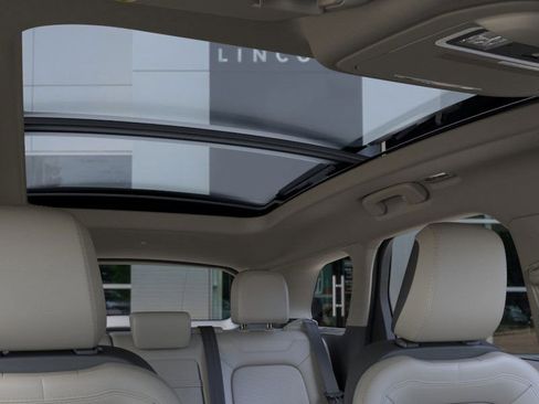 New 2026 Lincoln Corsair Grand Touring image 22