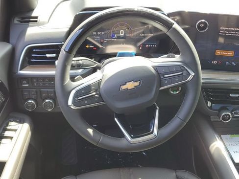 New 2026 Chevrolet Tahoe High Country w/ LPO, Illumination Package AWD/4WD image 11
