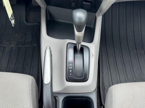 Used 2012 Honda Civic LX image 17