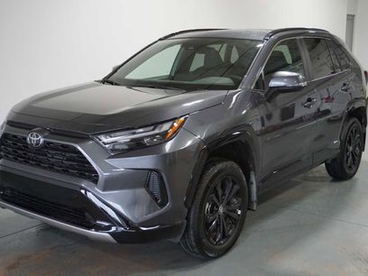 Used 2025 Toyota RAV4 SE