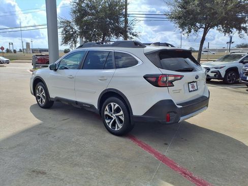 Used 2021 Subaru Outback Limited image 2