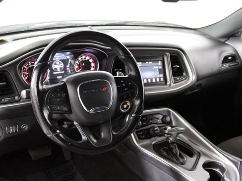 Used 2021 Dodge Challenger R/T RWD image 7