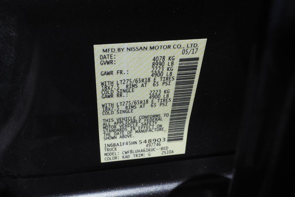 Used 2017 Nissan Titan PRO-4X AWD/4WD image 29