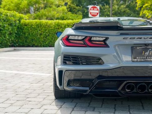 Used 2024 Chevrolet Corvette Z06 w/ Battery Protection Package RWD image 24
