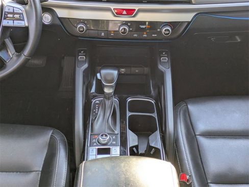 Used 2020 Kia Telluride S w/ S 8 Passenger Seating Package image 18