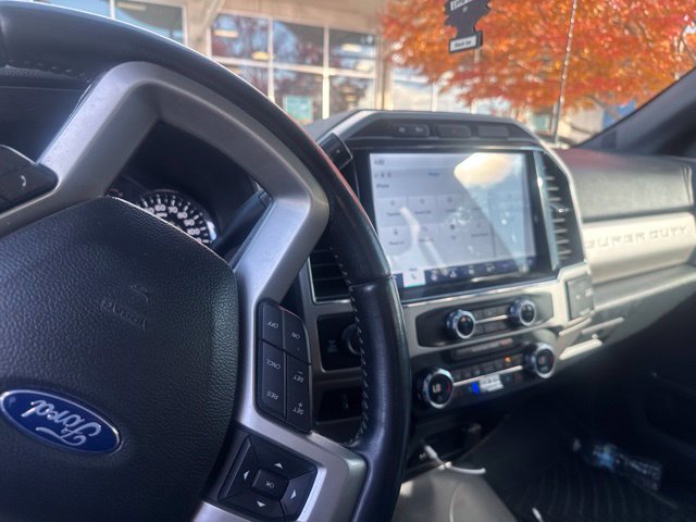 Used 2022 Ford F350 Lariat w/ Camper Package AWD/4WD image 19