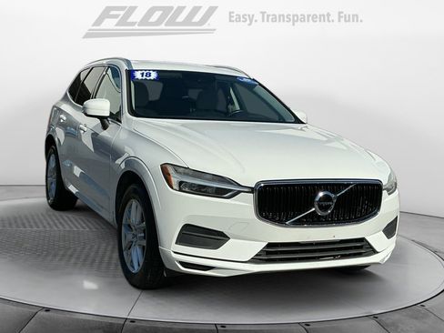 Used 2018 Volvo XC60 T5 Momentum image 1