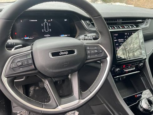 New 2026 Jeep Grand Cherokee L 4WD image 18