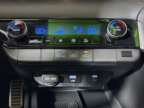 Used 2026 Hyundai Elantra Sport FWD image 15