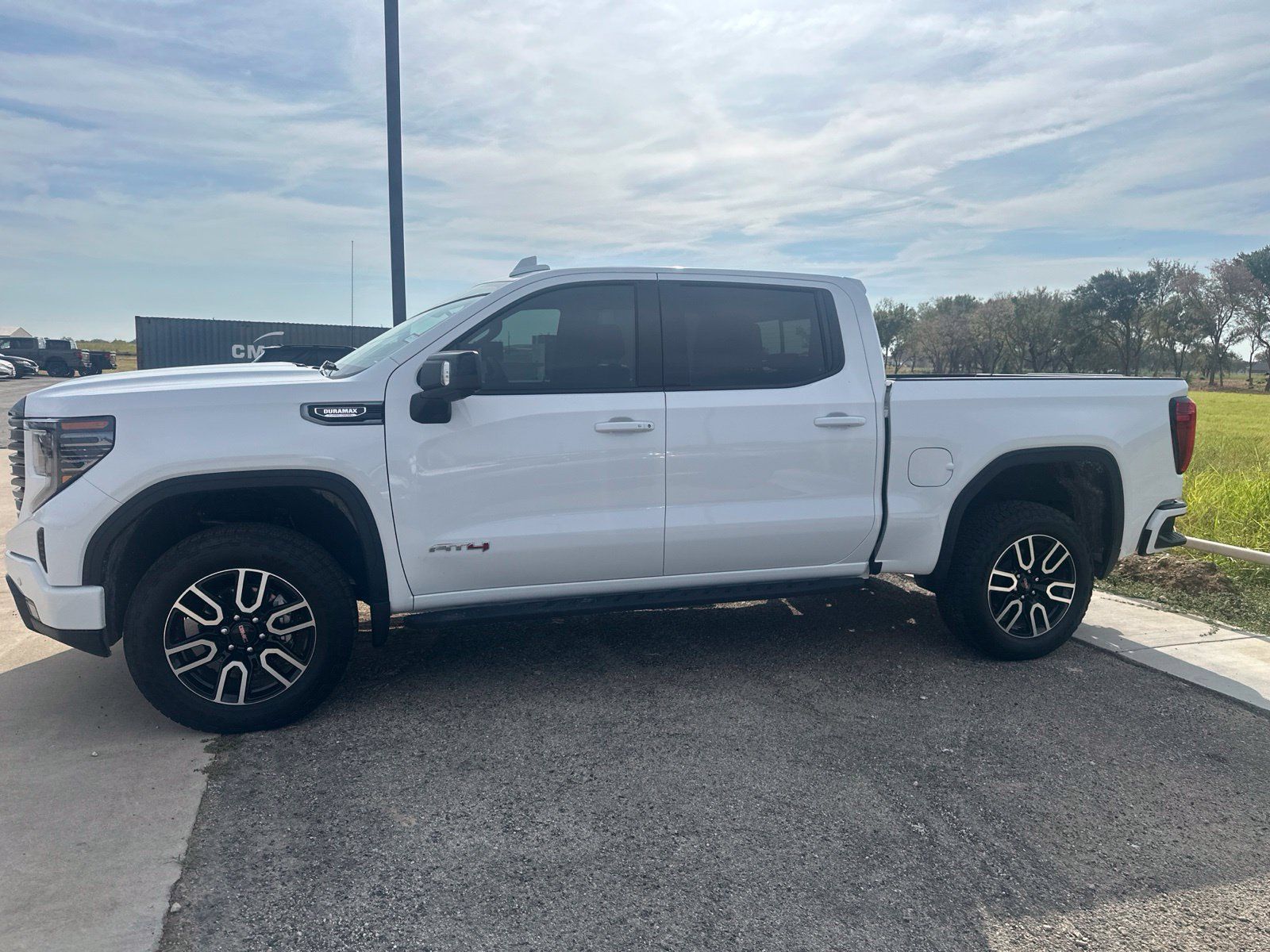 Used 2026 GMC Sierra 1500 AT4 w/ AT4 Premium Package AWD/4WD image 2