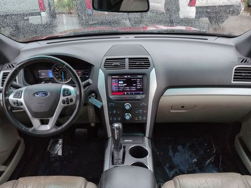 Used 2013 Ford Explorer XLT FWD image 14