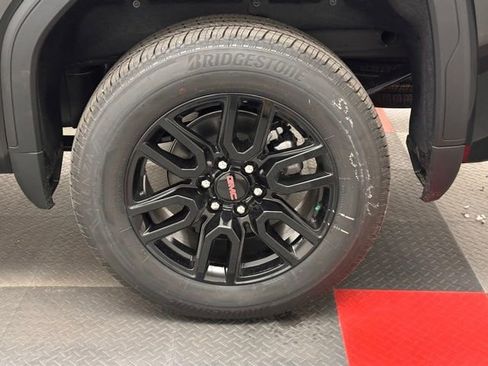 New 2026 GMC Sierra 1500 Elevation w/ Preferred Package AWD/4WD image 24