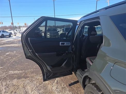 Certified 2023 Ford Explorer ST-Line w/ Class IV Trailer Tow Package image 20