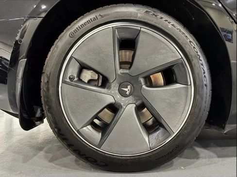 Used 2021 Tesla Model 3 Standard Range RWD image 46