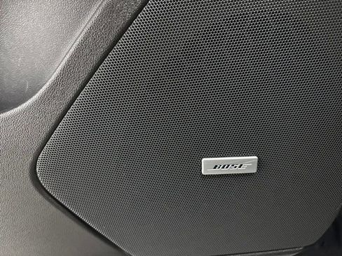 Used 2022 Cadillac XT5 Premium Luxury image 12