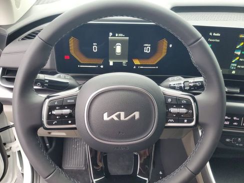 New 2026 Kia Carnival LXS image 15