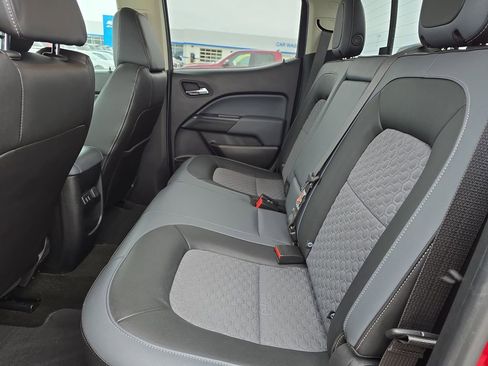 Used 2018 Chevrolet Colorado Z71 image 29