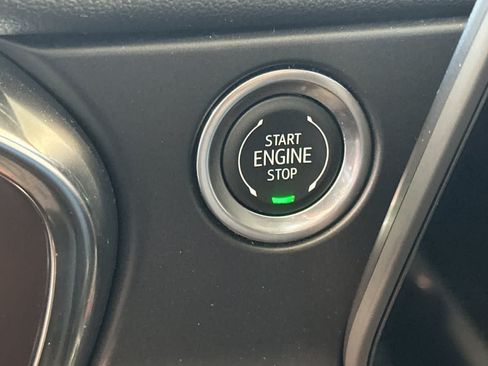 Used 2025 Chevrolet Blazer LT FWD image 23