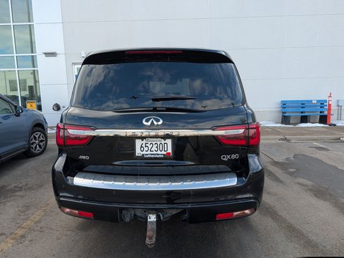 Used 2024 INFINITI QX80 Premium Select w/ Cargo Package image 3