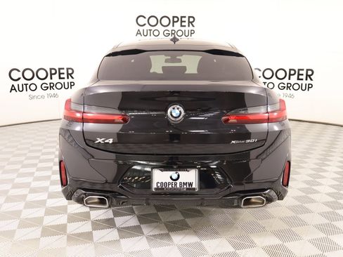Used 2025 BMW X4 xDrive30i image 23