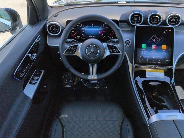 Used 2026 Mercedes-Benz GLC 300 image 16