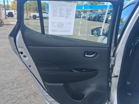Used 2023 Nissan Leaf SV Plus FWD image 8