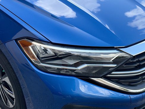 Used 2023 Volkswagen Jetta S FWD image 33