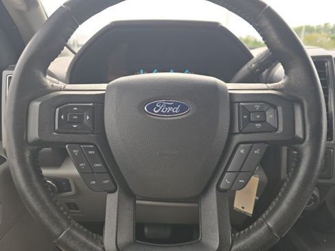 Used 2019 Ford F150 XLT w/ Equipment Group 302A Luxury AWD/4WD image 27