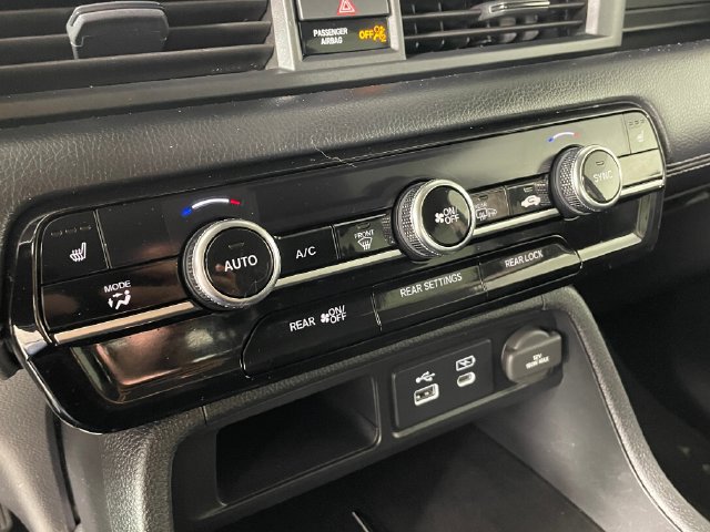 Certified 2024 Honda Pilot EX-L image 9
