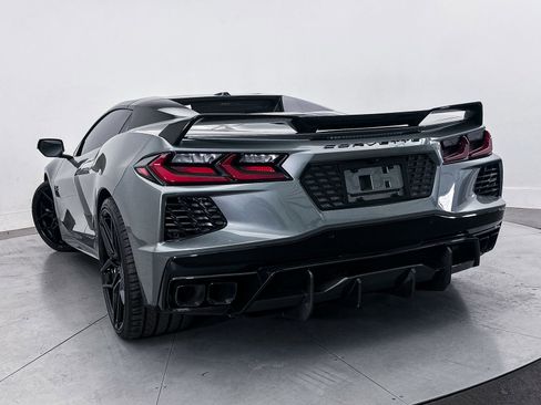 Used 2023 Chevrolet Corvette Stingray Premium Conv w/ Z51 Performance Package RWD image 10