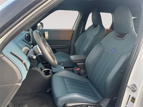 Certified 2025 MINI Cooper Countryman SE image 6