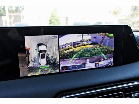 New 2026 Nissan Armada SL w/ Captain's Chari Seat Package image 25