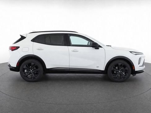 Used 2025 Buick Envision Sport Touring AWD/4WD image 10