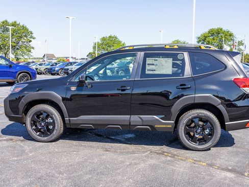 Used 2025 Subaru Forester Wilderness w/ Convenience Package image 12