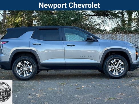 New 2026 Chevrolet Equinox LT w/ Convenience Package II image 3