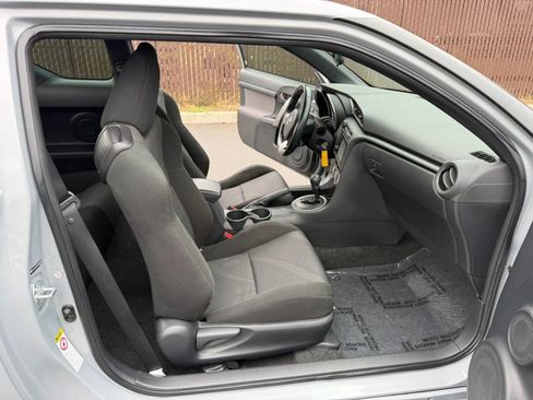 Used 2012 Scion tC FWD image 12