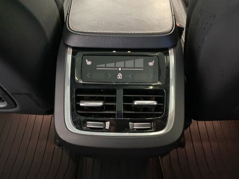 Used 2019 Volvo XC90 T6 R-Design w/ Advanced Package image 29