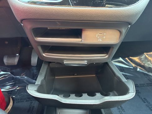 New 2026 Chrysler Pacifica Select image 17