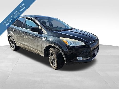Used 2014 Ford Escape SE image 1