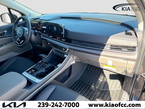 New 2026 Kia Carnival EX image 14