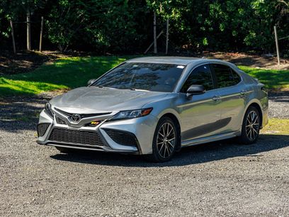 Used 2021 Toyota Camry SE