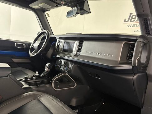 Used 2022 Ford Bronco Outer Banks AWD/4WD image 27