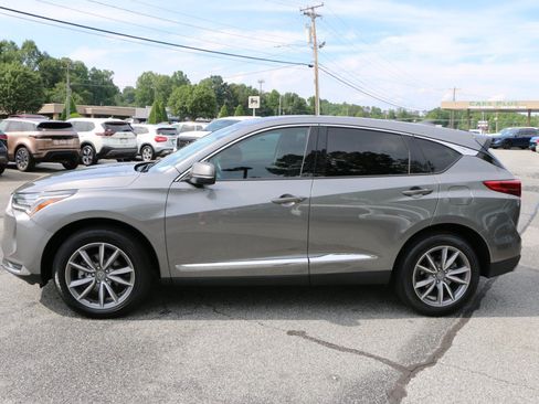 Used 2023 Acura RDX FWD w/ Technology Package image 2