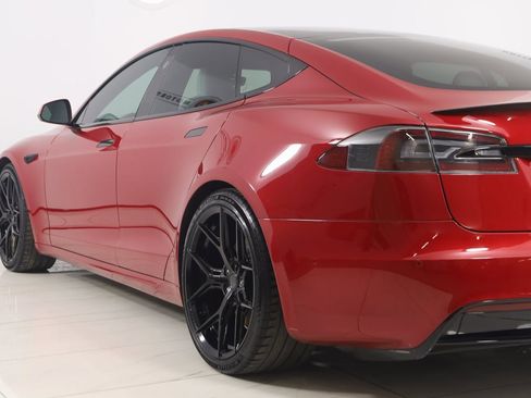 Used 2022 Tesla Model S Plaid image 26