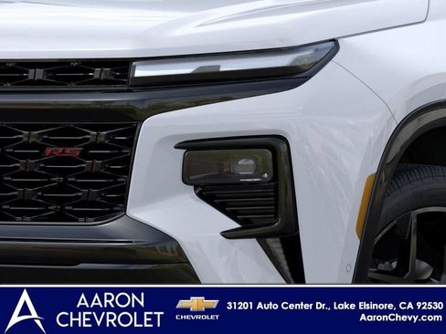 New 2026 Chevrolet Traverse RS FWD image 10