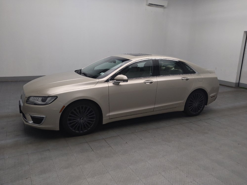 Used 2017 Lincoln MKZ Reserve w/ Climate Package FWD image 2