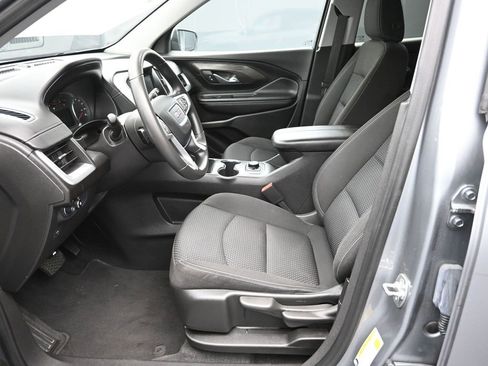 Used 2024 GMC Terrain SLE image 21