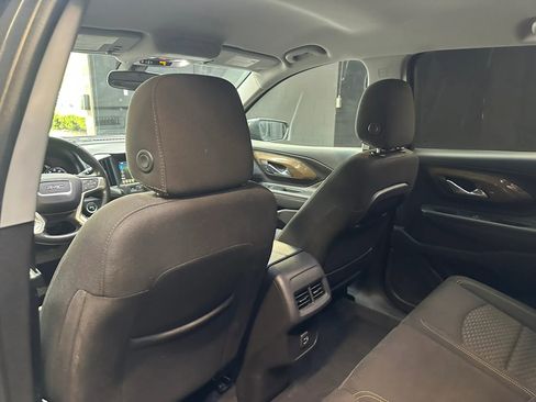 Used 2019 GMC Terrain SLE w/ Driver Convenience Package AWD/4WD image 21